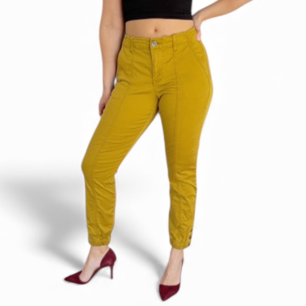 CAbi gold mustard yellow tapered snap ankle cotton stretch pants size 6